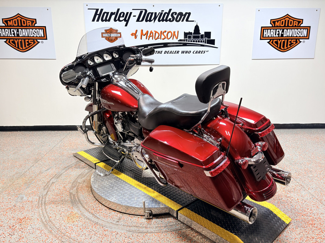 Street Glide® Special