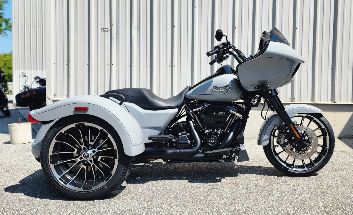 Road Glide® 3