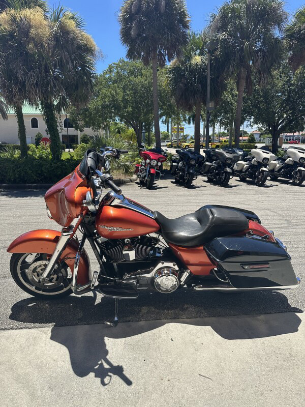 Street Glide®