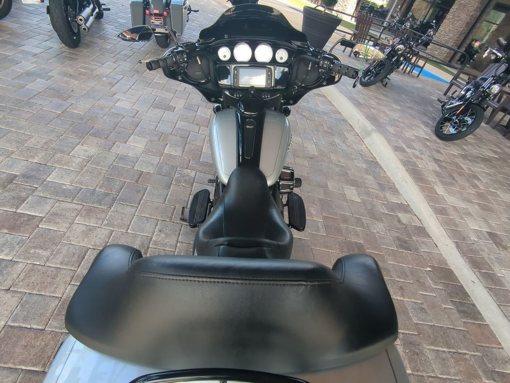 Street Glide® Special