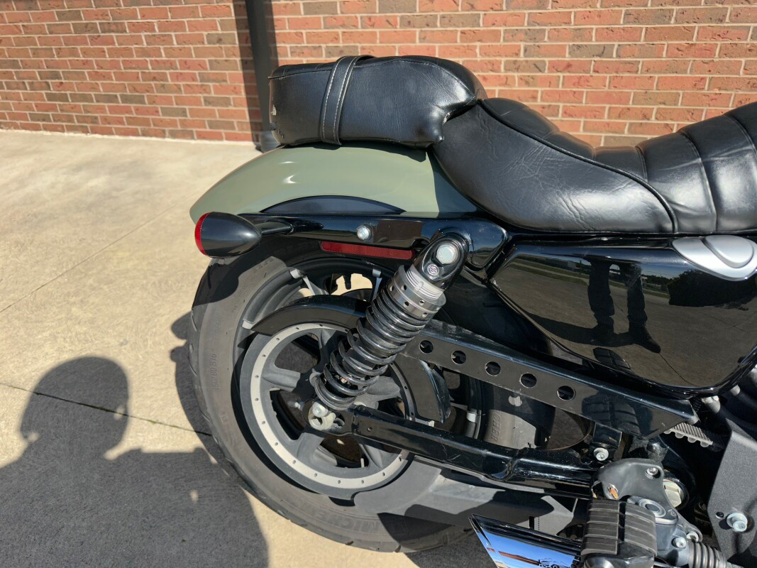 Iron 883®