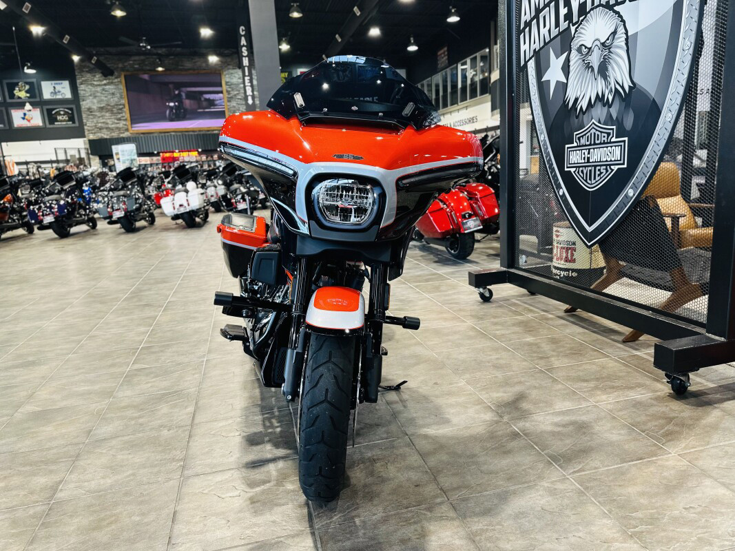 CVO® Street Glide®