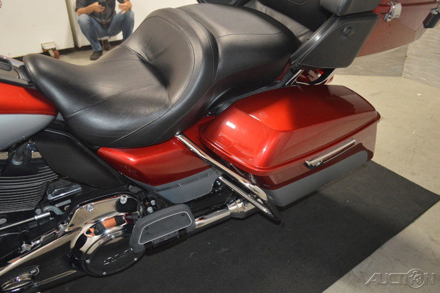 Road Glide® Ultra