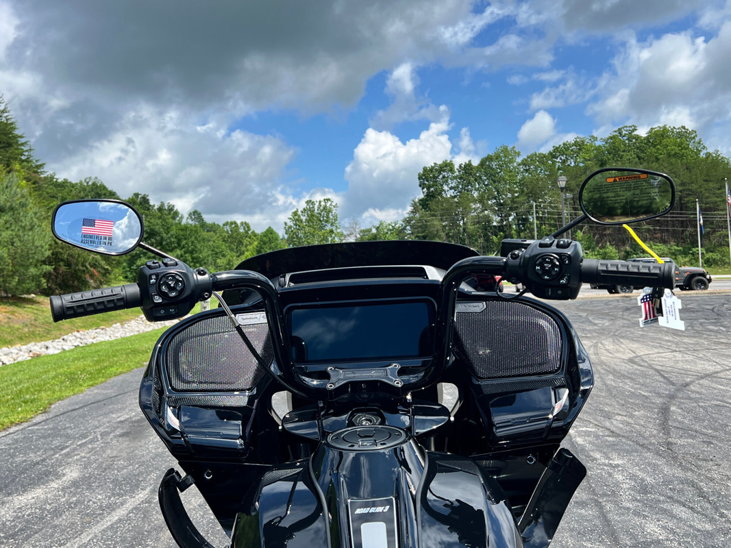 Road Glide® 3