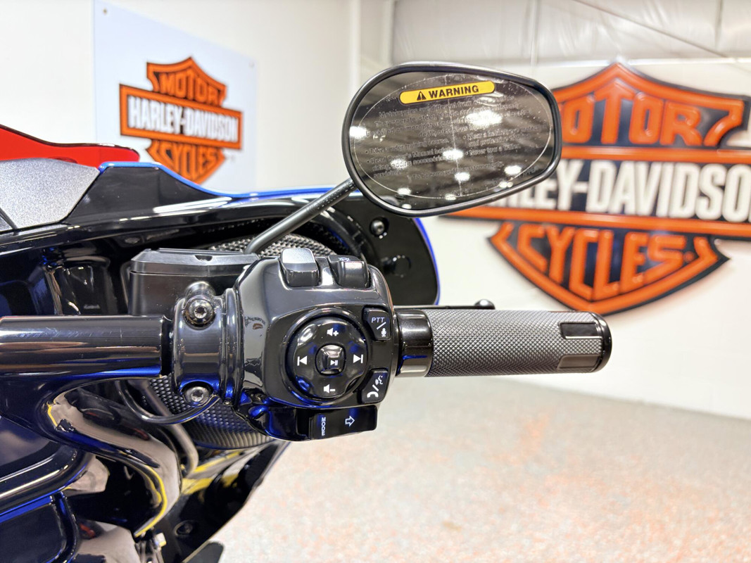 CVO® Street Glide® ST
