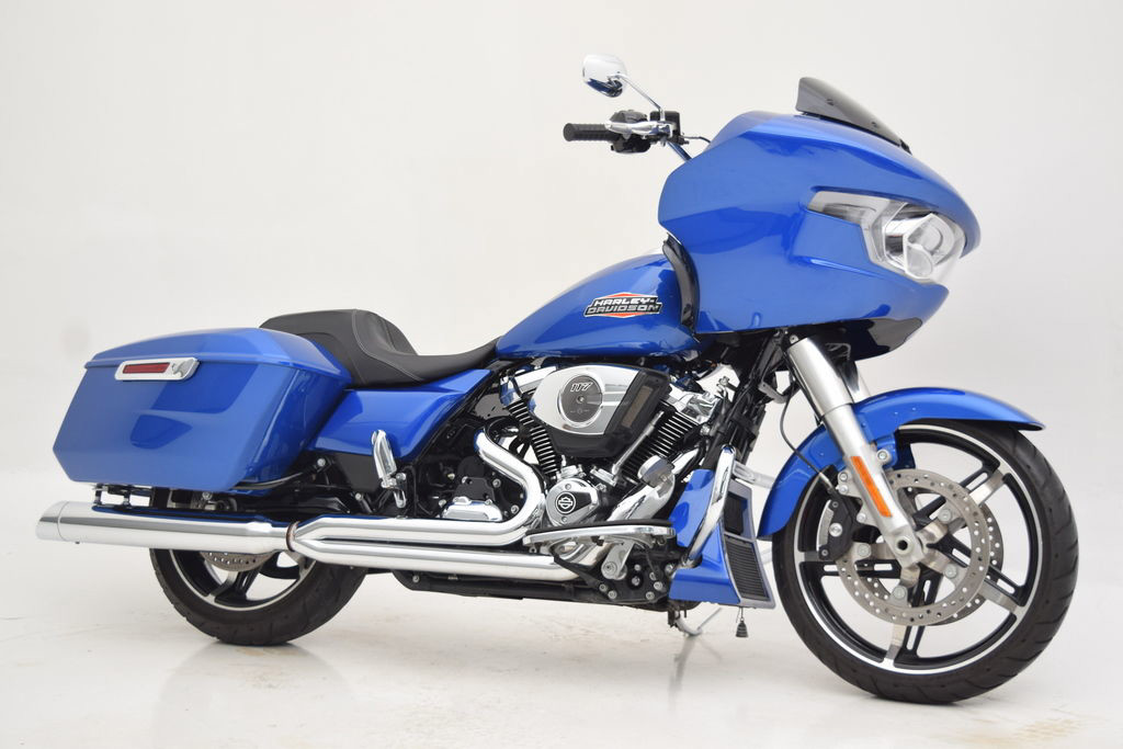 Road Glide®