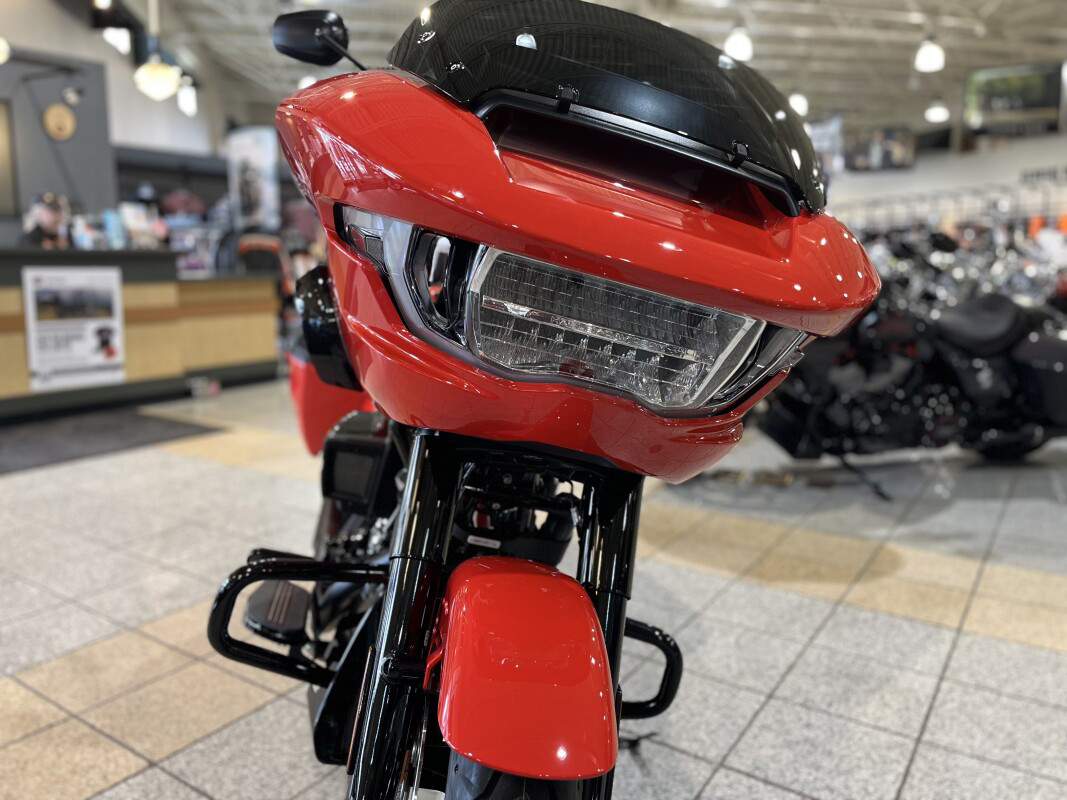 Road Glide®