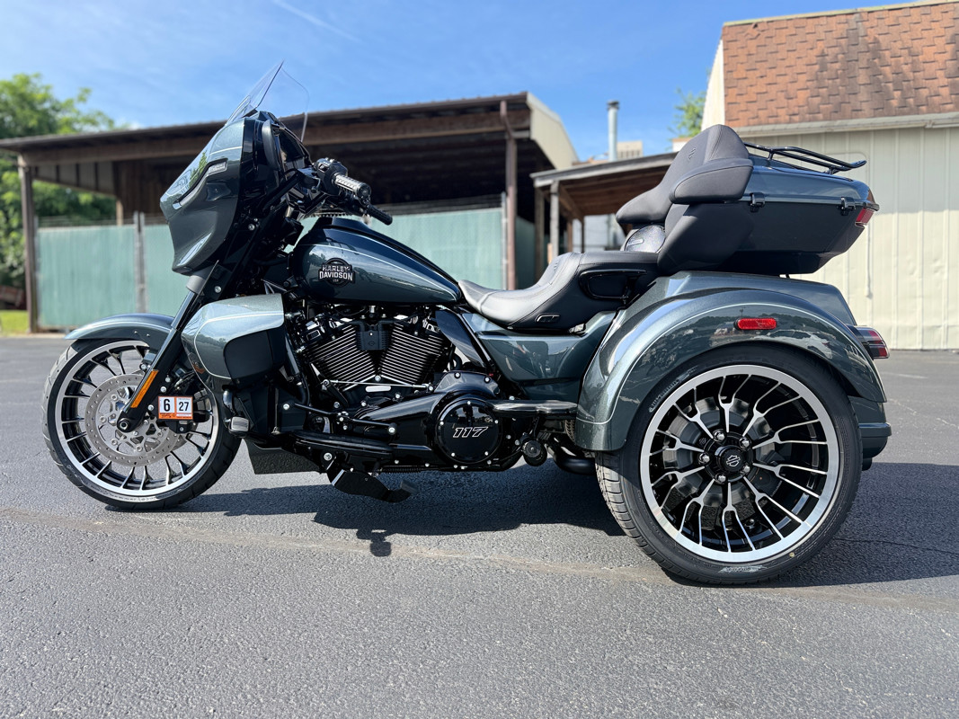 Street Glide® 3 Limited