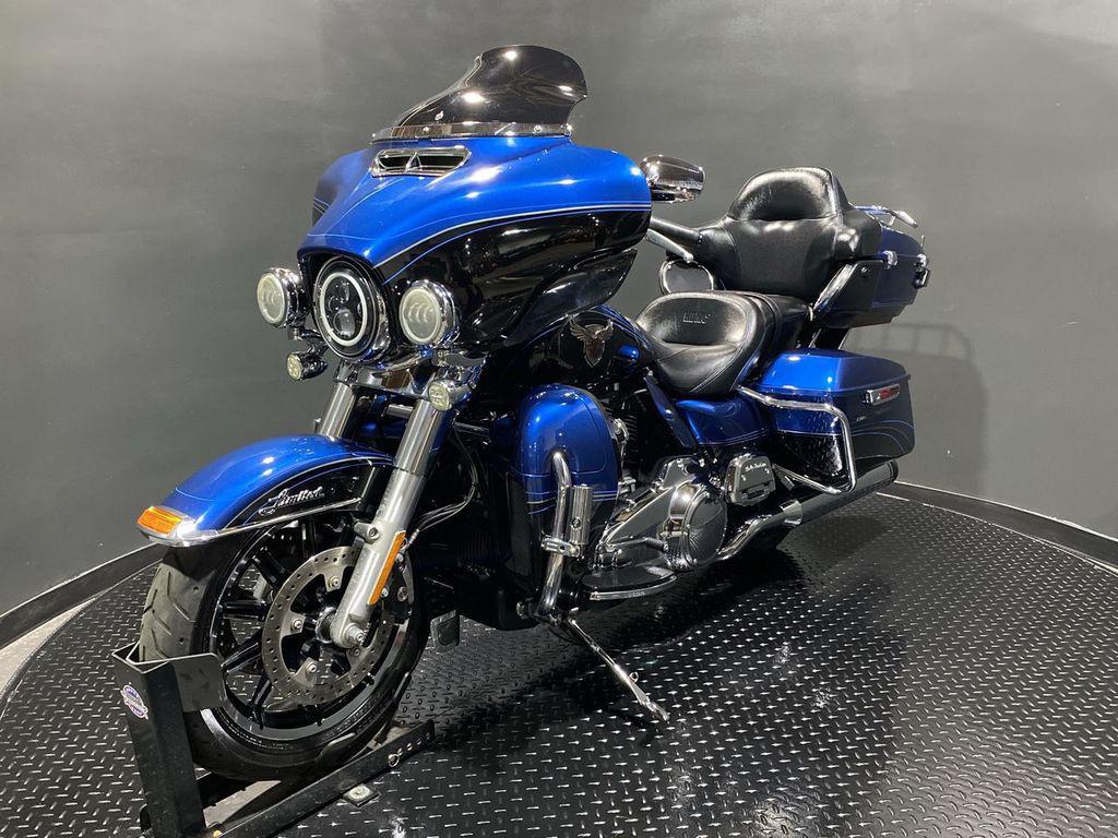 Electra Glide® Ultra® Limited 115th Anniversary