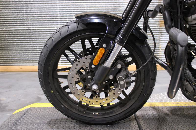 Sportster® Roadster®