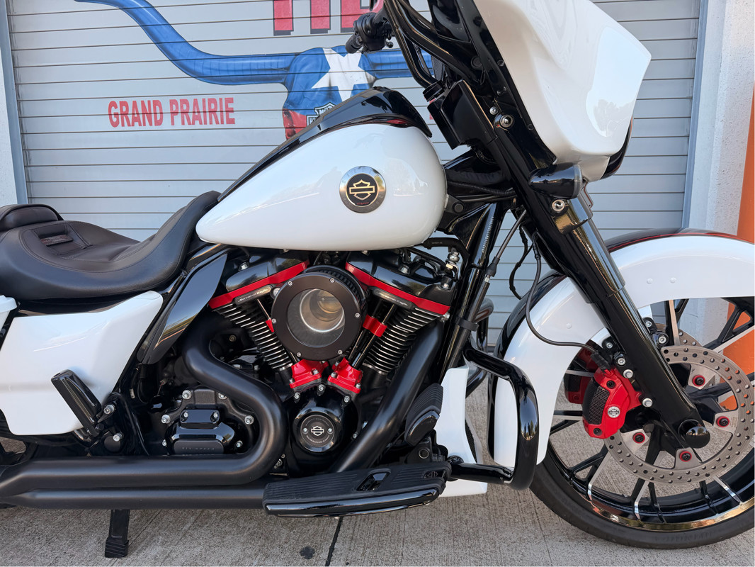 CVO® Street Glide®