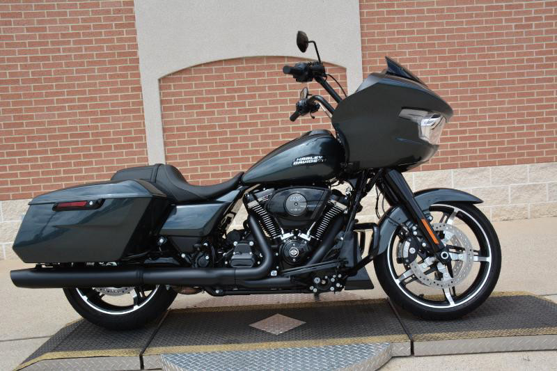 Road Glide®