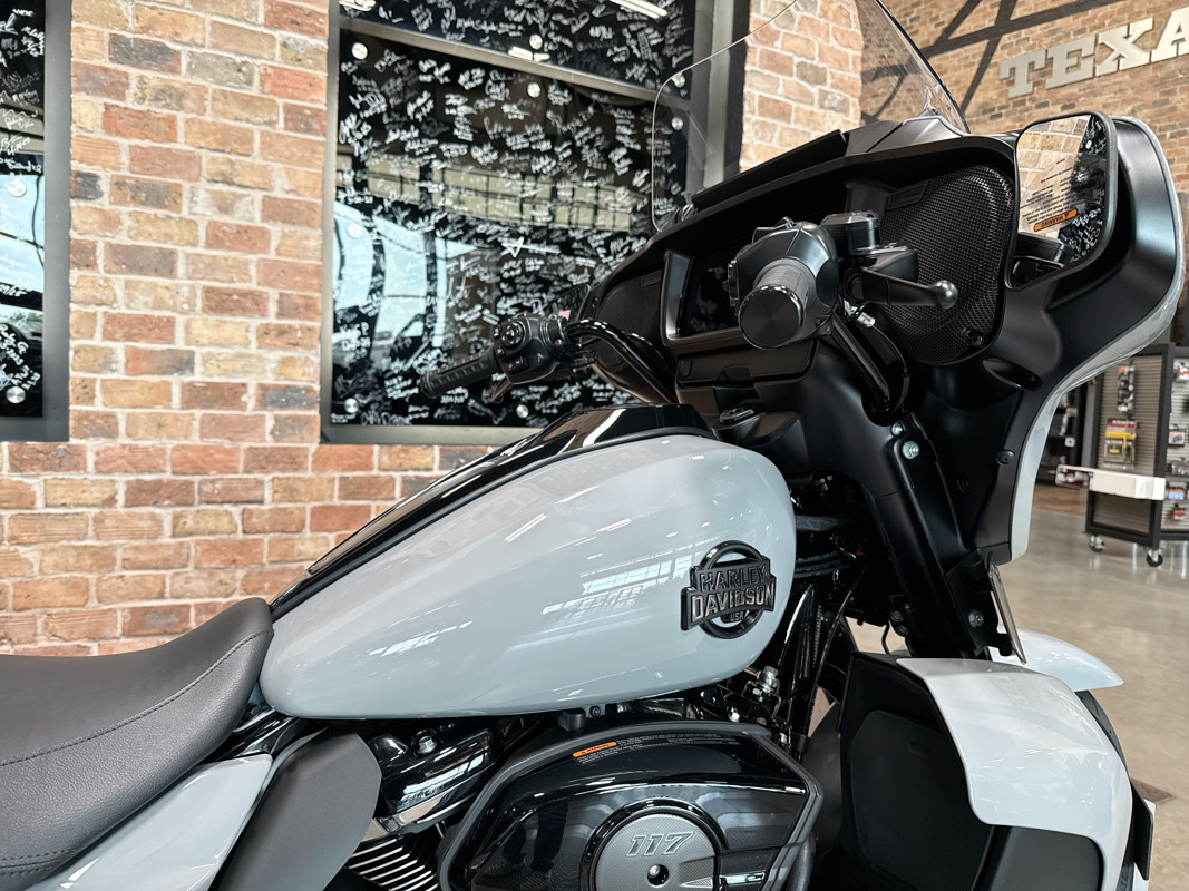 Street Glide® Ultra