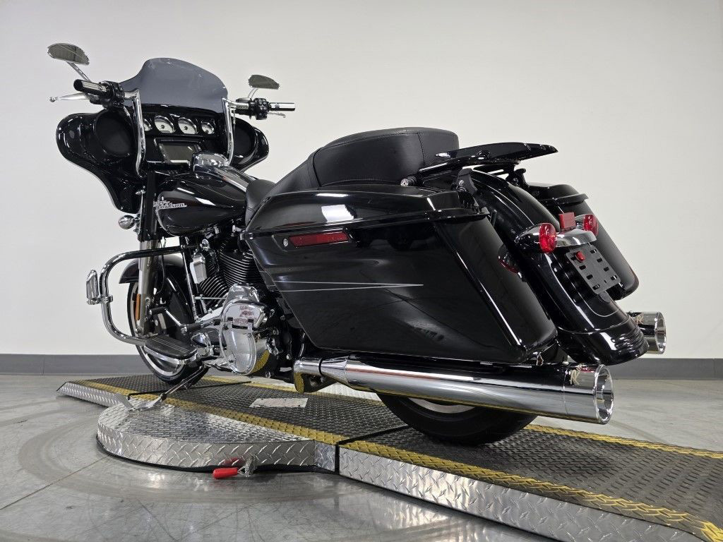 Street Glide® Special