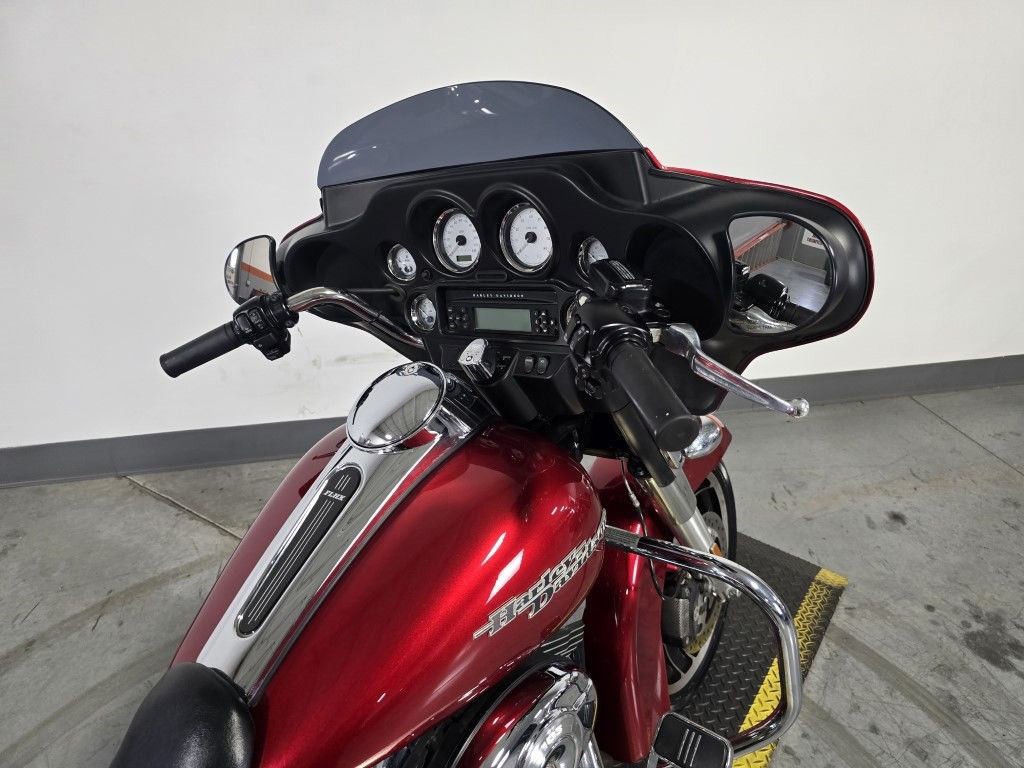 Street Glide®