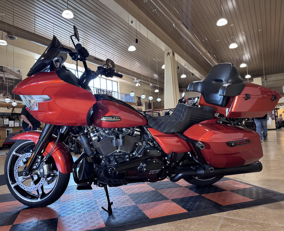Road Glide®