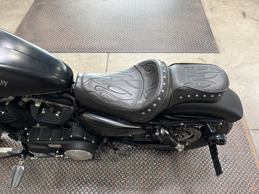 Sportster® Iron 883®