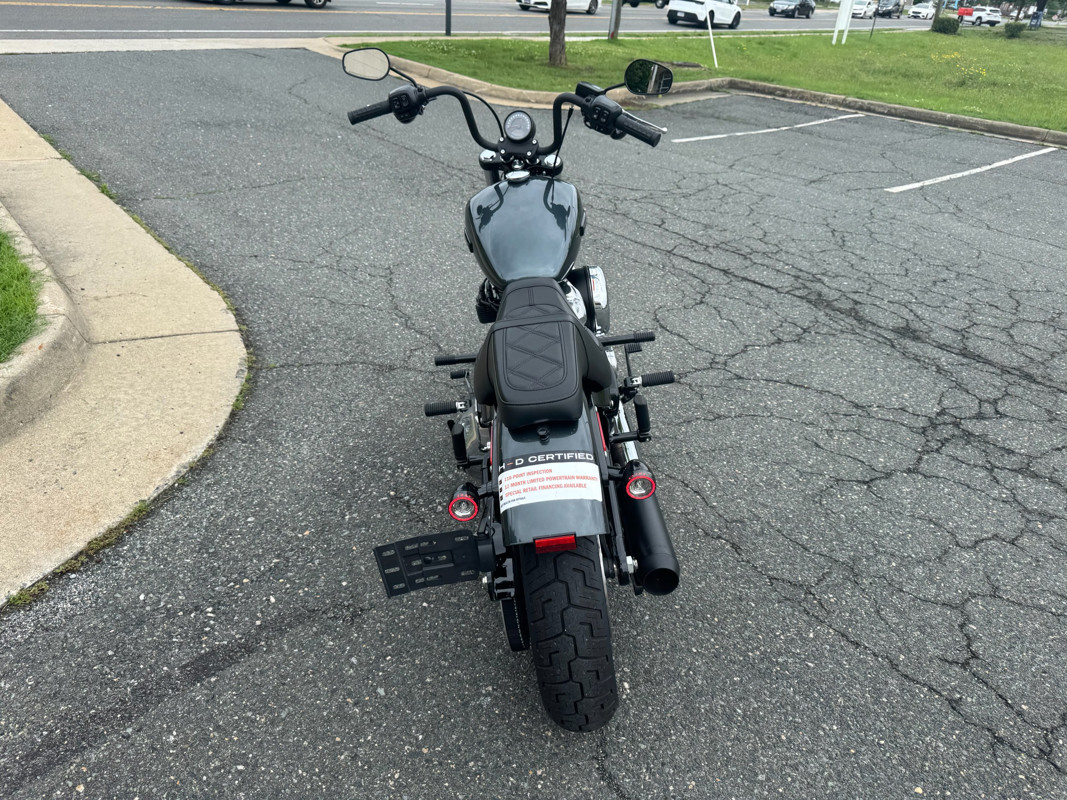 Street Bob®