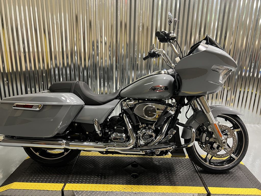 Road Glide®