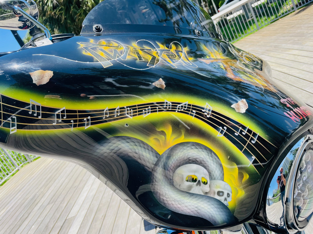 Street Glide®