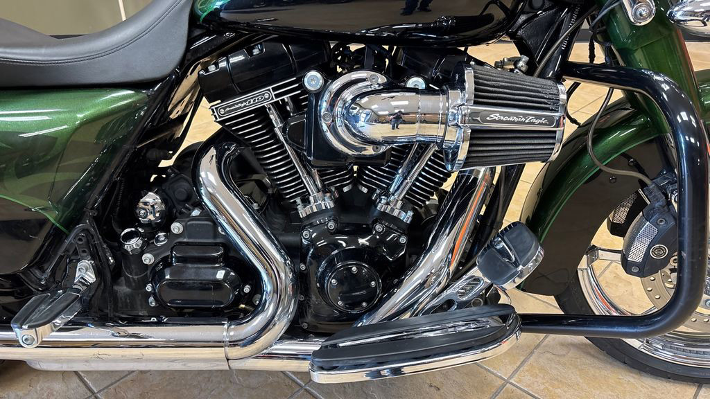 CVO® Road King®