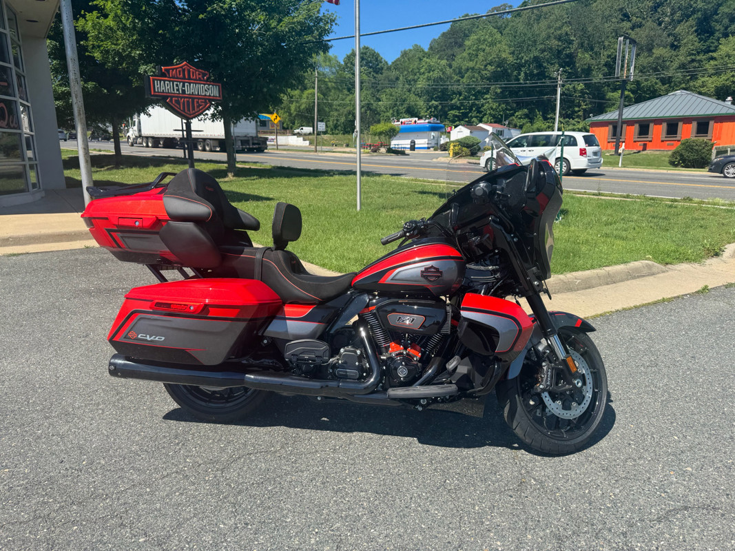 CVO® Street Glide® Limited