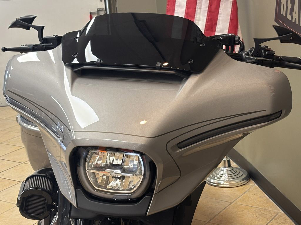 CVO® Street Glide®