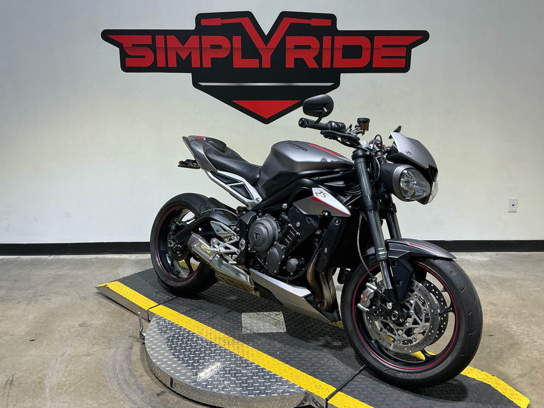 Street Triple RS