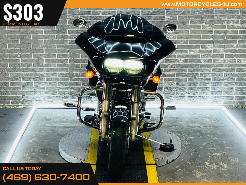 Road Glide®