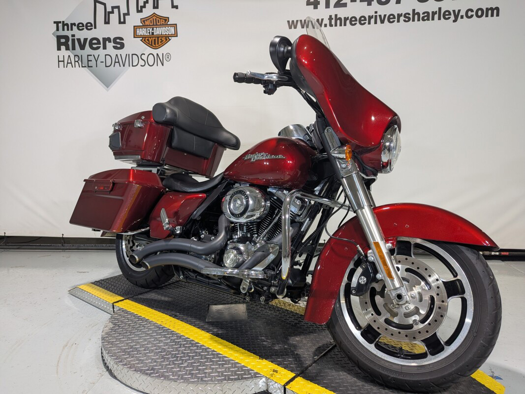 Street Glide®