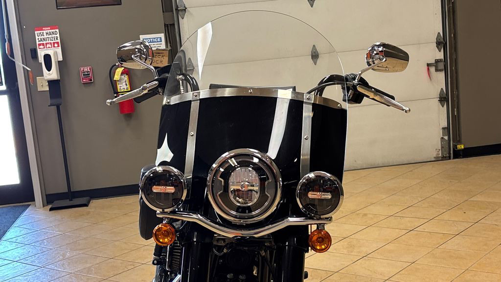 Heritage Classic 114