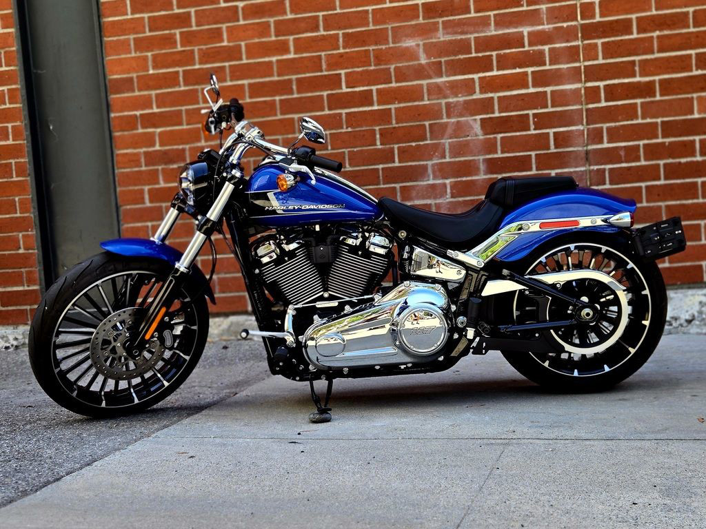 Breakout® 117