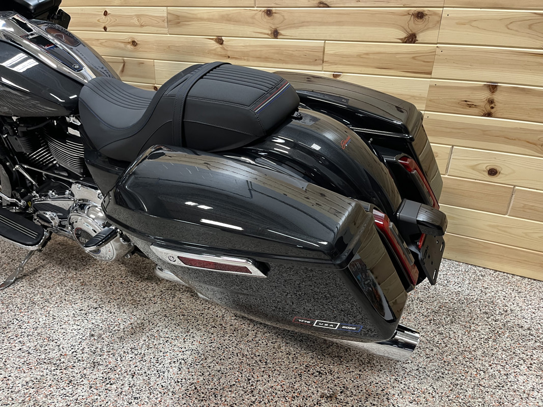 Road Glide®