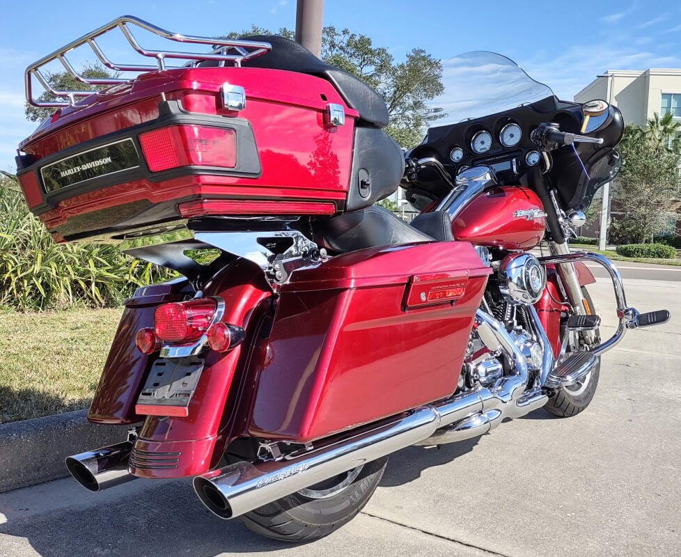 Street Glide®
