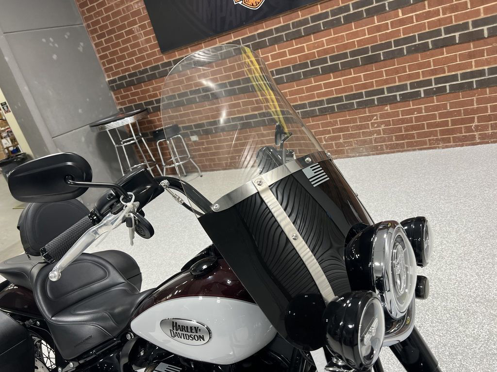 Heritage Classic 114