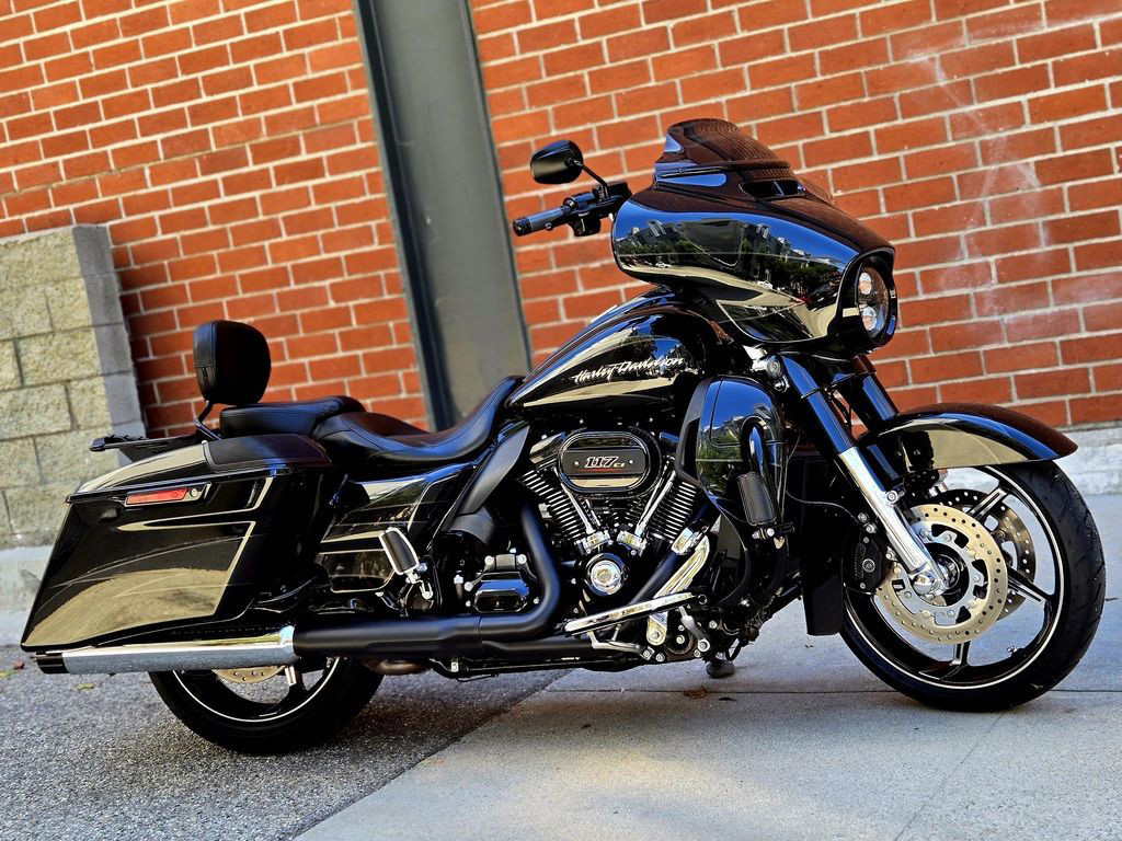 CVO® Street Glide®