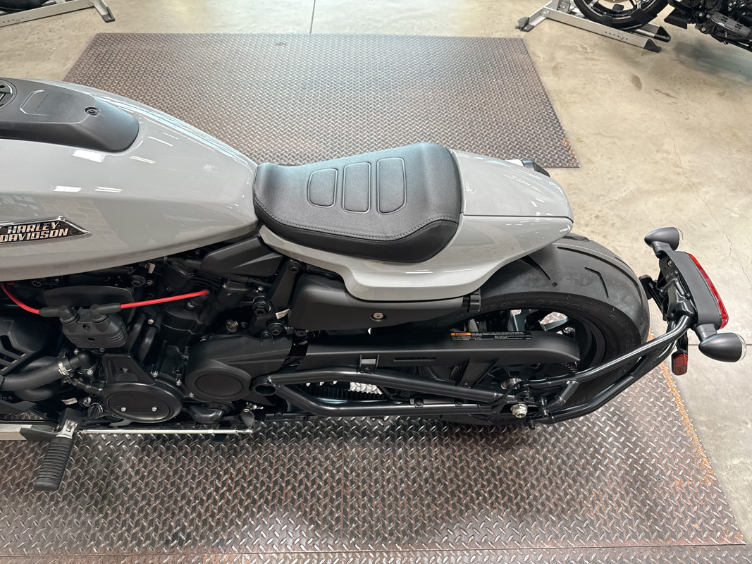 Sportster® S