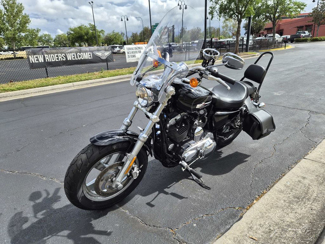 Sportster® 1200 Custom