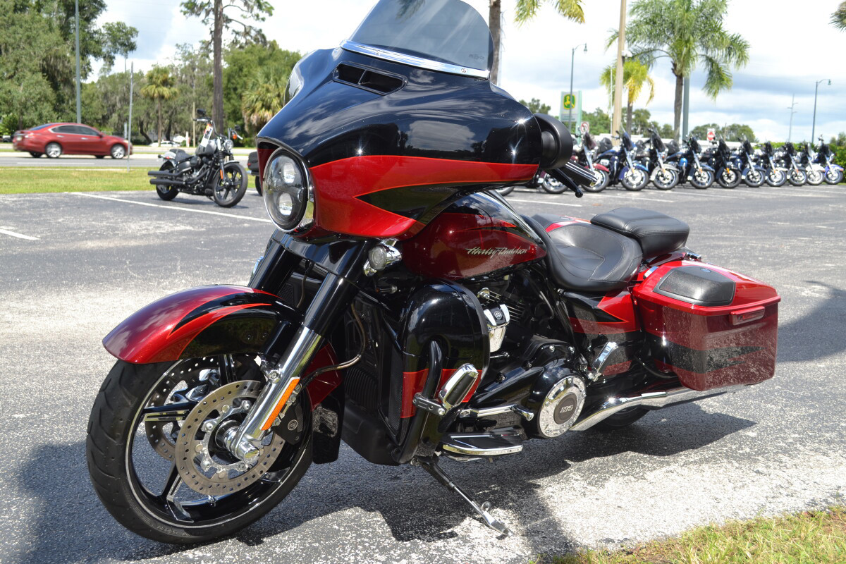 CVO® Street Glide®