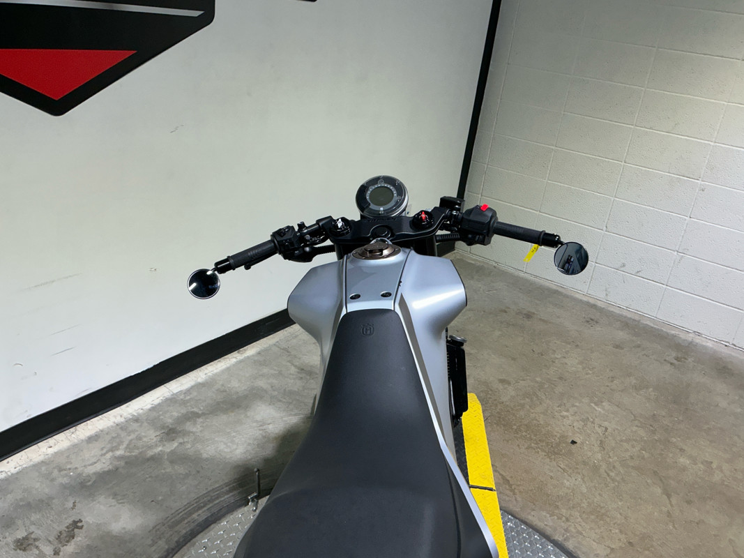 Vitpilen 401