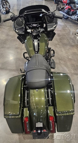 Road Glide®