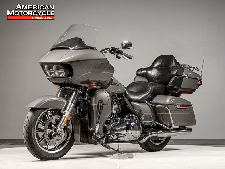 Road Glide® Ultra