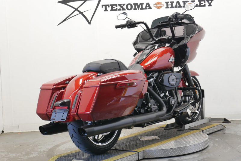 Road Glide®