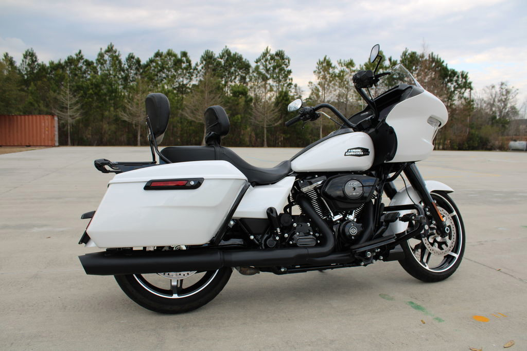 Road Glide®