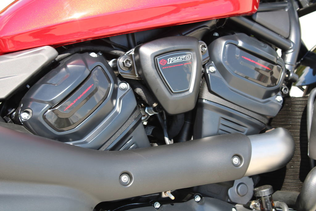 Sportster® S