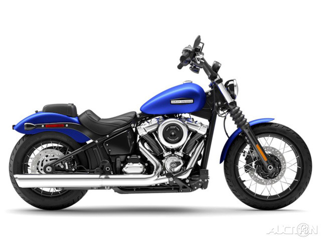Street Bob®