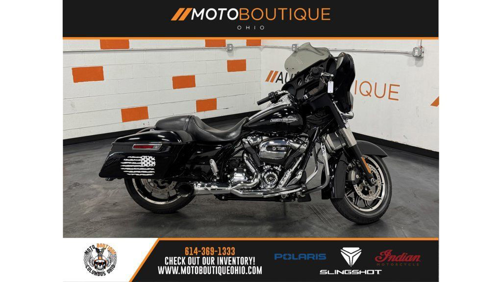 Street Glide®
