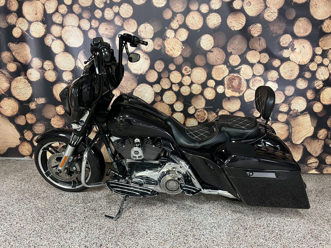 Street Glide® Special
