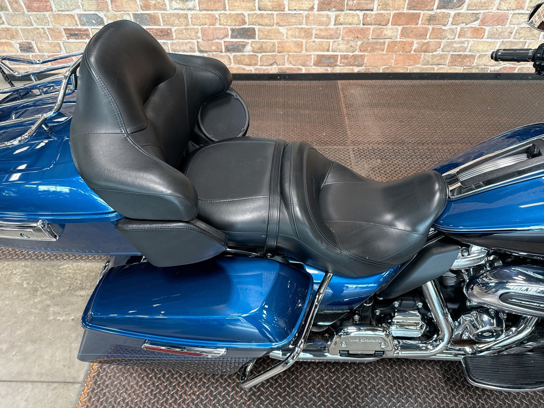 Electra Glide® Ultra® Limited 115th Anniversary