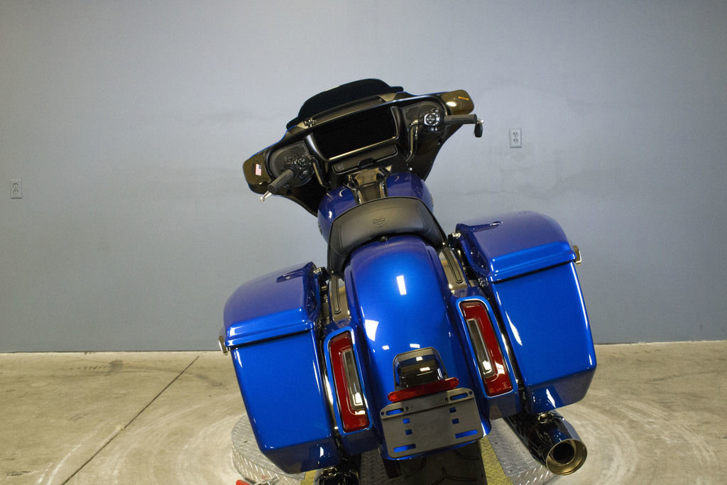 Street Glide®